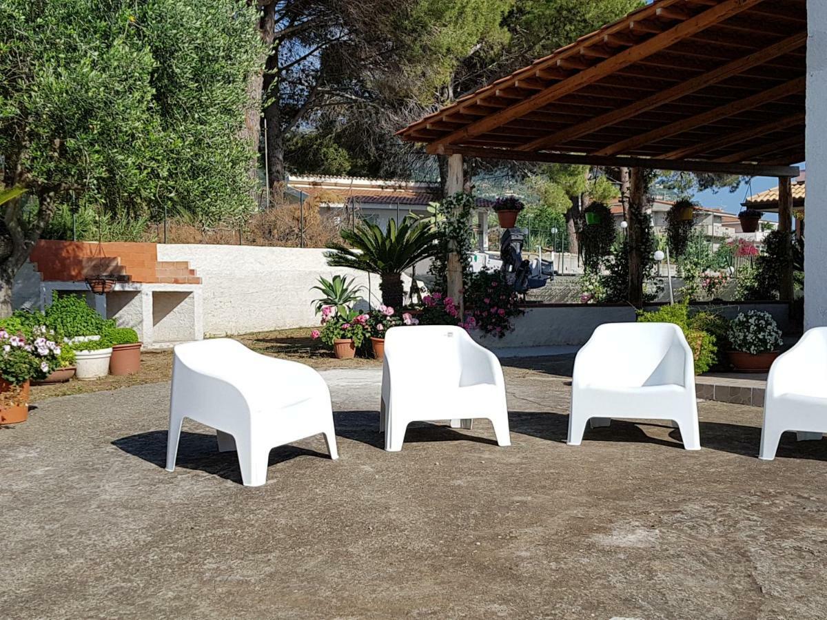 B&B Villa Sofa カーポ・ヴァチカーノ エクステリア 写真